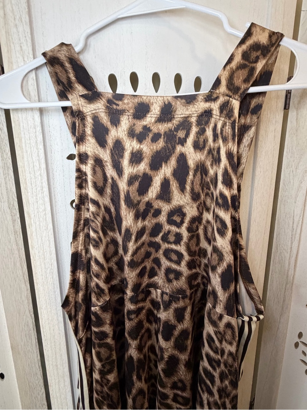 Blakeley Leopard Print Adjustable Strap Jumpsuit - Picture 13 of 16
